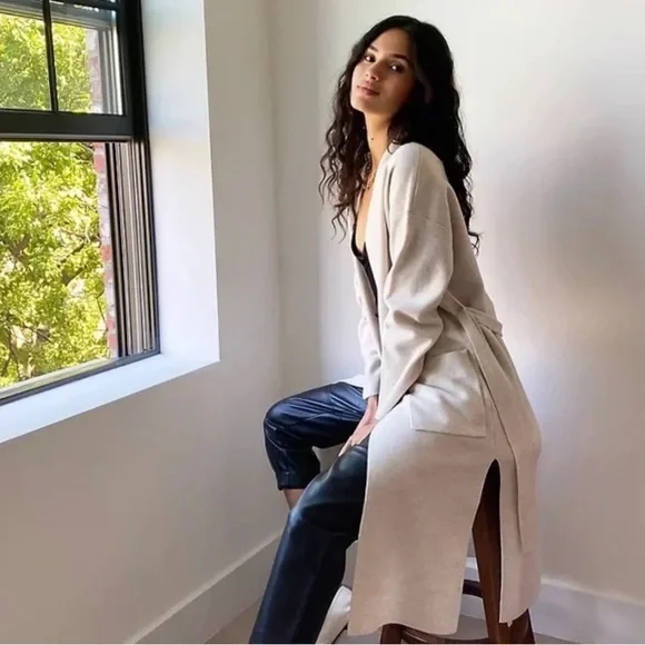 Aritzia Wilfred Belize Cardigan in Heather Birch in Sz M - Picture 4 of 9